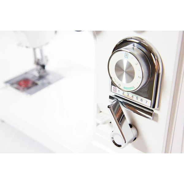 Sewing machine Janome 808A