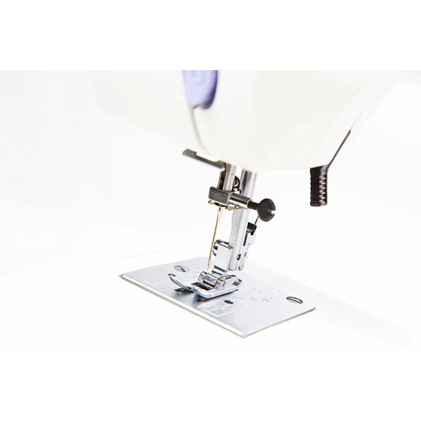 Sewing machine Janome 1008
